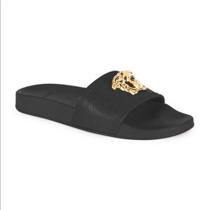 Versace - La Medusa Pool Slides